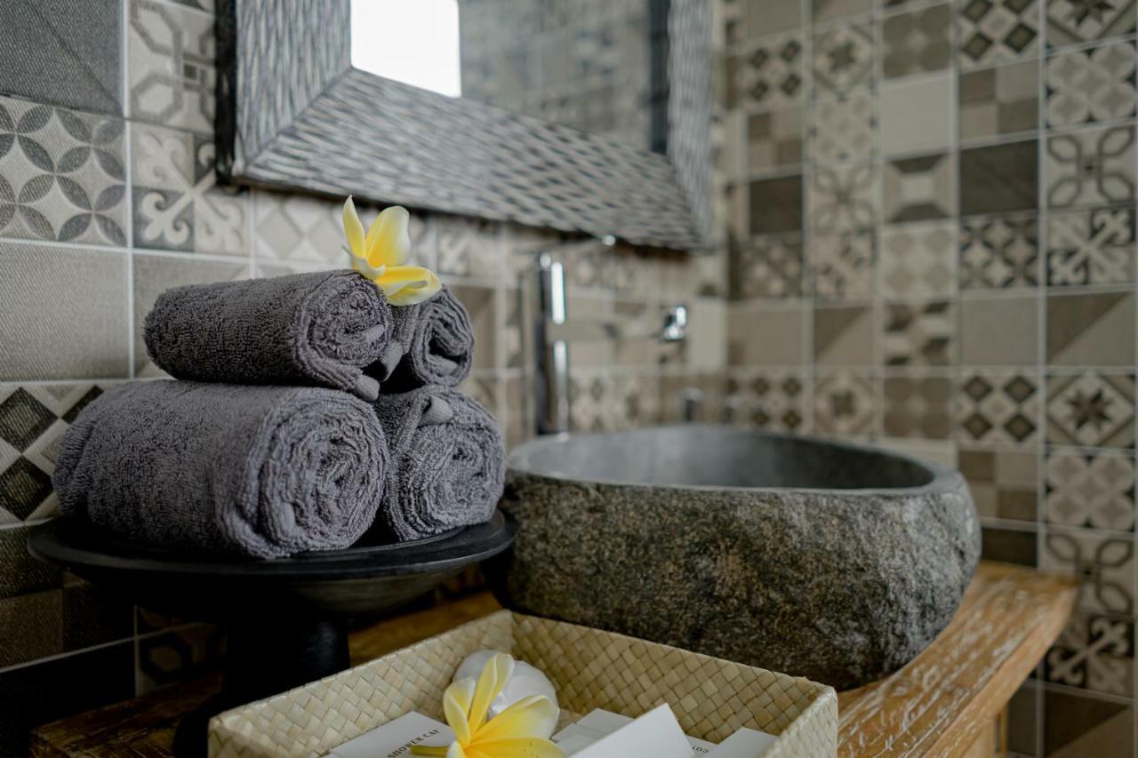 Santosha Place Ubud  Exterior photo